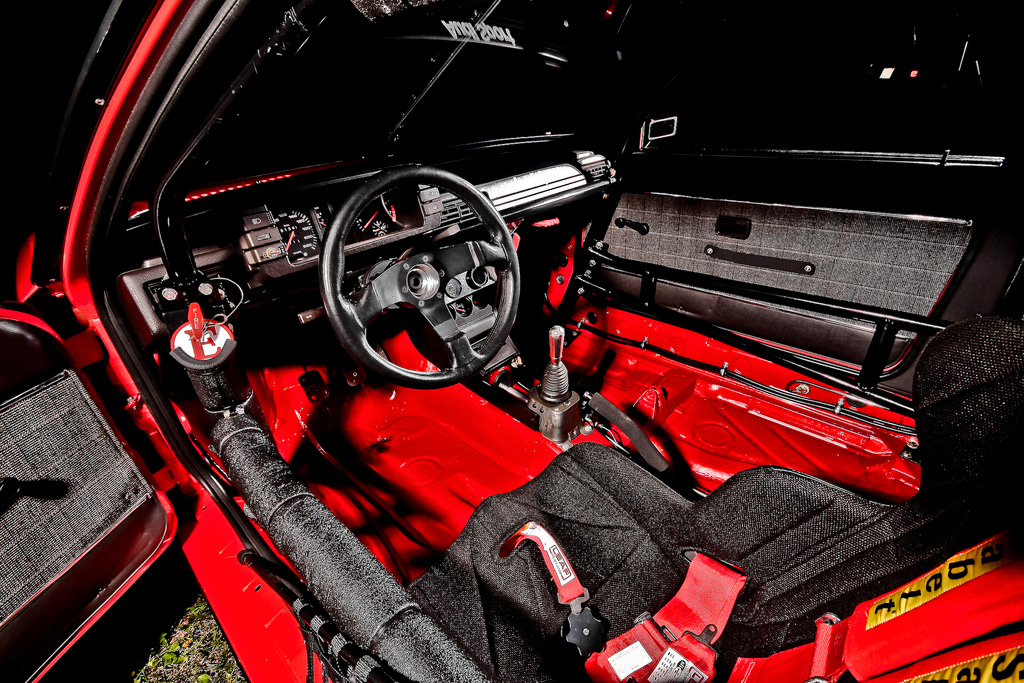 Audi-80-gt-perry-mason-interior