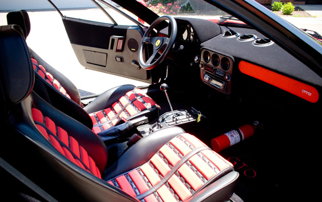 Ferrari_288_GTO_interior