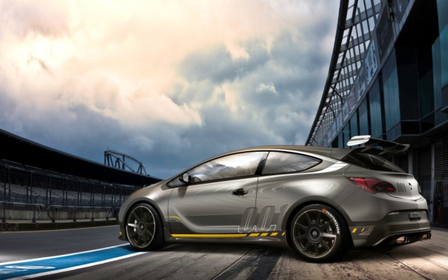 Opel-Astra-OPC-extreme