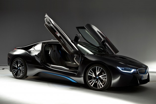 2014-bmw-i8-right-side-view-doors-open